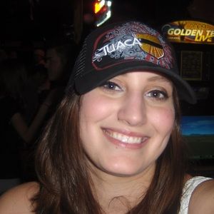 Meet your Posher, Leila